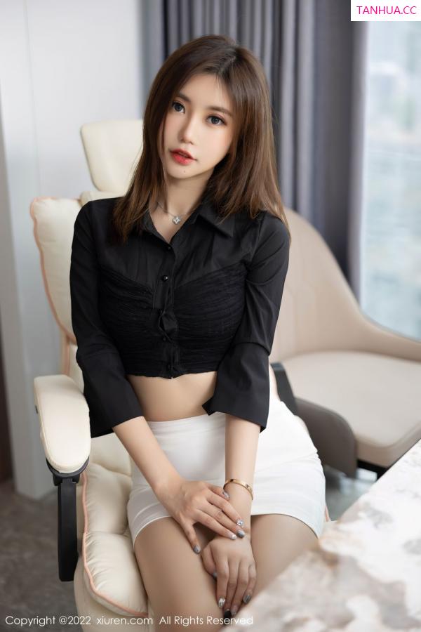 綺裡嘉 绮里嘉 [XiuRen]高清写真图 2022.06.17 No.5160 绮里嘉ula第8张图片